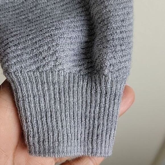 Bjorn Daehlie Womens Half Zip Thermal Sweatshirt size S Grey Wool Blend - Picture 11 of 13